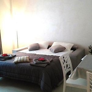 Estudio con Cama King